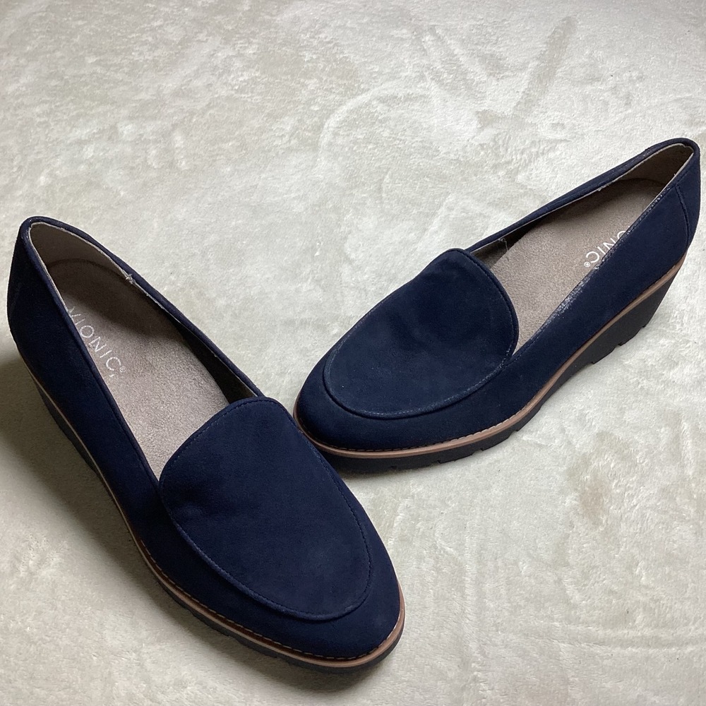 Vionic Navy Blue Suede Platform Wedge Loafers Lug Sole Comfort Shoes Size 9.5